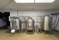 1471268 Bryggverk i rostfritt stål – 250L Mäsk – 250L Kok - 500L varmvattentank + styrsystem