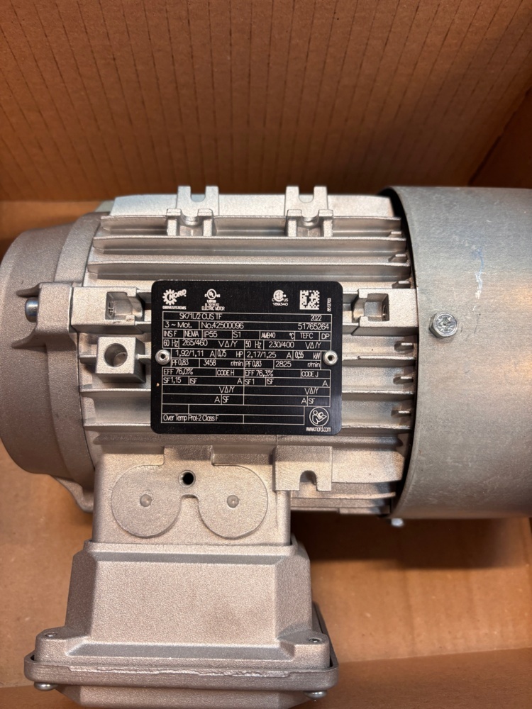 1502821-1 6 st 0,55 kW 3-fas elmotorer 230/400V IP55 – Nya