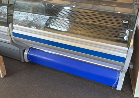 Image representing the auction - Divestment from general store