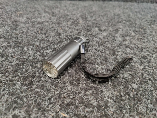 Assortment of flashlights - PS Auction - We value the future - Largest ...