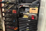 1475125 Workshop shelves with contents – Assorted tools, spare parts and materials