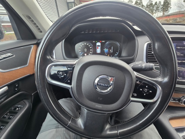 1504983-8 Volvo XC90 T8 TwEn AWD Geartronic, 407hk, 2017