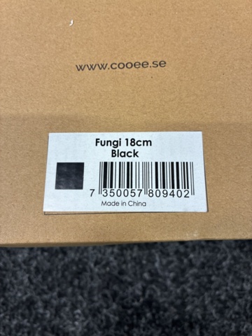 1505180-8 5 st Skulpturer Cooee Design Fungi 18 & 12 cm, svart