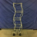 1505386-1 5 pcs Dancing Display Shelves