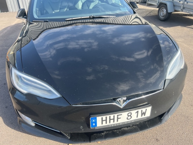 1351419-9 Tesla Model S 100D, 525hk -2019
