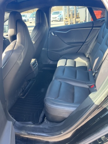 1351419-27 Tesla Model S 100D, 525hk -2019