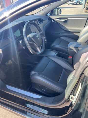 1351419-28 Tesla Model S 100D, 525hk -2019