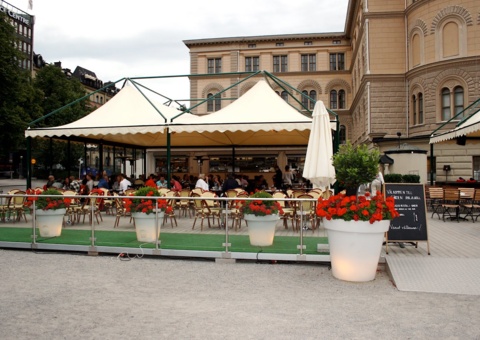 Bild som representerar auktionen - Avveckling containers och restaurangtält