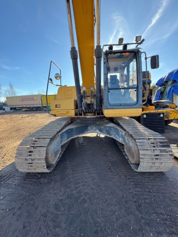 1472757-5 Excavator Liugong 922 E -2013 + 1 ice hook 3 buckets