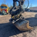 1472757-13 Excavator Liugong 922 E -2013 + 1 ice hook 3 buckets