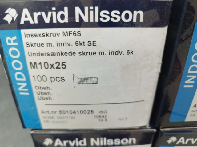 1480264-4 Insexskruv M10x25, 8 st lådor - Arvid Nilsson