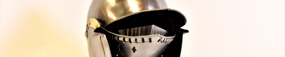 Bild som representerar auktionen - Unik Heminredning; rustningar och riddarhjälmar m.m.