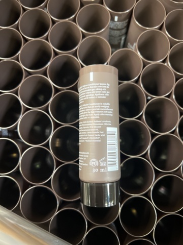1506854-32 Trimethylolpropane flakes, Flexible hose, Plastic container, French door