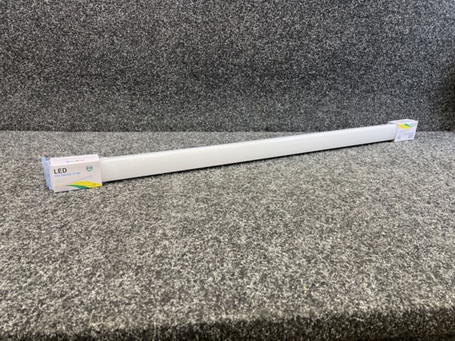 1507393-3 30 stycken ledarmaturer 36W, 6500K