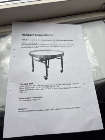 1445147-19 Multivac R145 trågförseglare / förpackningslinje med rundmatningsbord & film