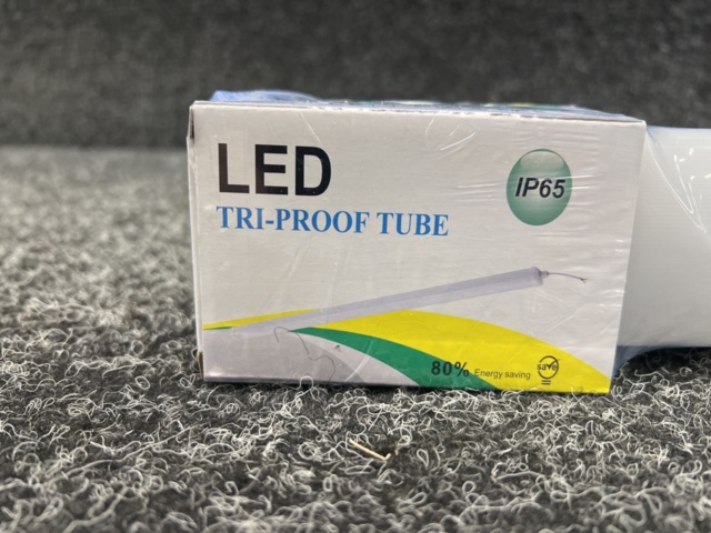 1507418-6 15 LED luminaires 45W, 6500K