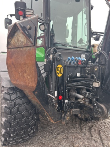 1503916-64 Traktorgrävare Huddig 1260C med tiltrotator + redskap