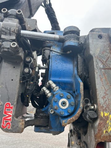 1503916-80 Traktorgrävare Huddig 1260C med tiltrotator + redskap