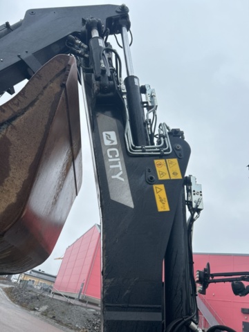1503916-71 Traktorgrävare Huddig 1260C med tiltrotator + redskap