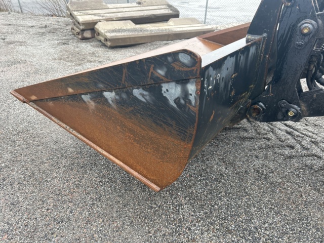1503916-112 Traktorgrävare Huddig 1260C med tiltrotator + redskap