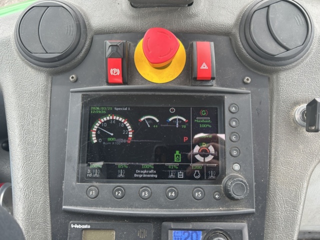 1503916-13 Traktorgrävare Huddig 1260C med tiltrotator + redskap