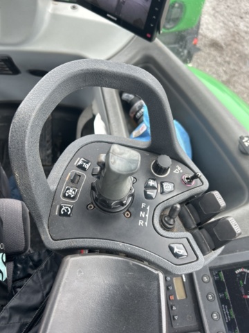 1503916-24 Traktorgrävare Huddig 1260C med tiltrotator + redskap