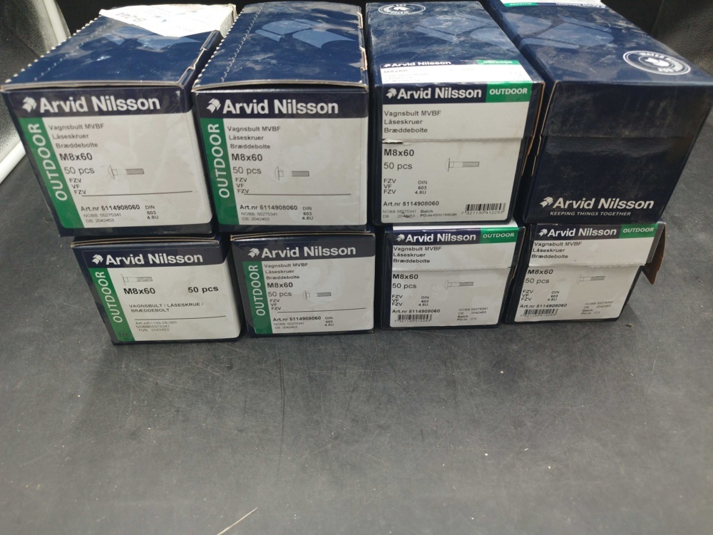 1507711-2 Carriage bolt 8 boxes - Arvid Nilsson, M8x60