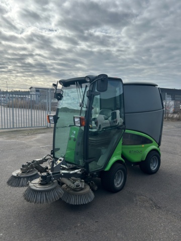 1411426-2 Redskapsbärare med tillbehör - Egholm City Ranger 2260 - 2019