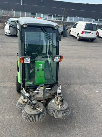1411426-3 Redskapsbärare med tillbehör - Egholm City Ranger 2260 - 2019