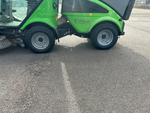 1411426-9 Redskapsbärare med tillbehör - Egholm City Ranger 2260 - 2019