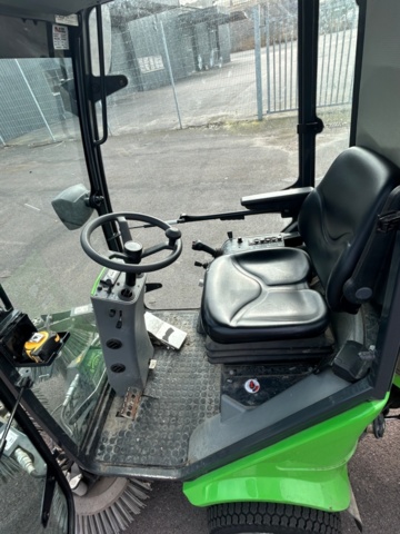 1411426-20 Redskapsbärare med tillbehör - Egholm City Ranger 2260 - 2019