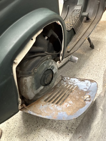 1482431-12 Vespa (Reparationsobjekt)