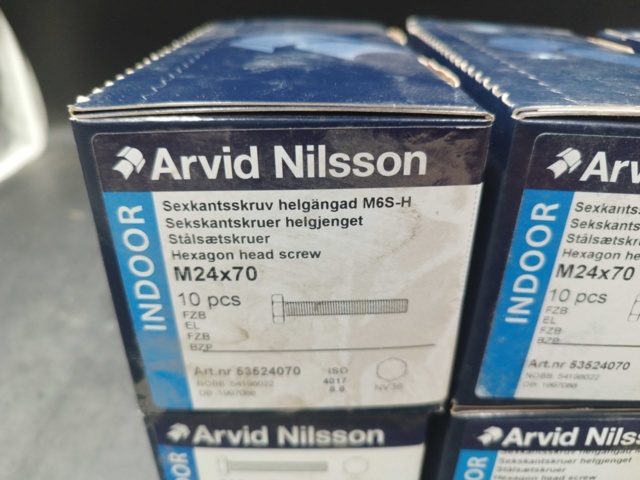 1507984-3 Sexkantskruv M24x70 6 st lådor - Arvid Nilsson