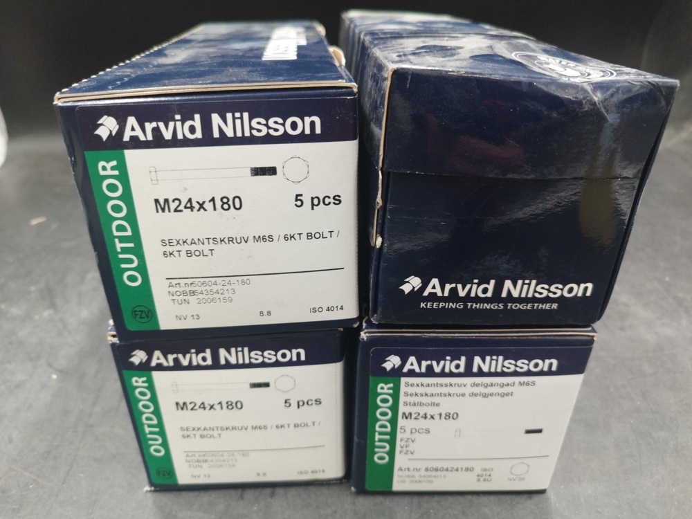 1508231-1 Hexagon screw M24x180 4 boxes - Arvid Nilsson