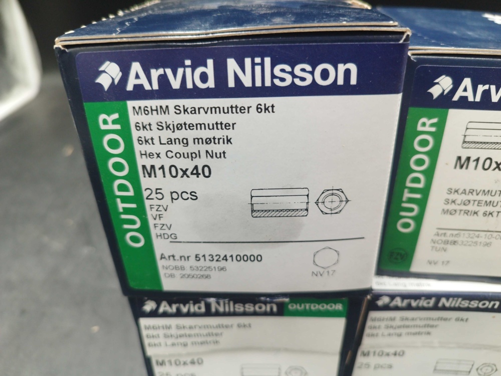 1508236-2 Coupling nuts M10x40 8 boxes - Arvid Nilsson