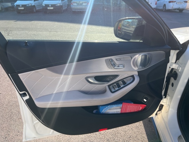 1351412-36 Mercedes-Benz AMG C 43 4MATIC , 390hk, -2020