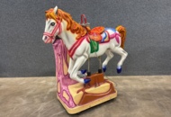 1508367 Åkattraktion Häst