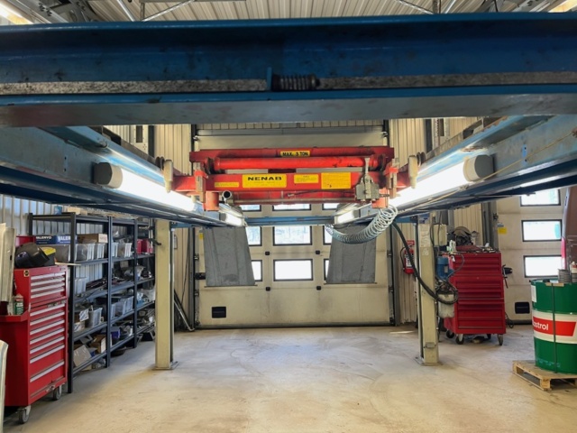 1508375-9 4 pillar lift 5000kg OMCN 403/LS 2009