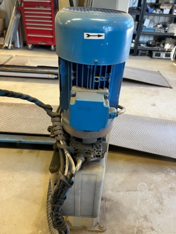 1508375-17 4 pillar lift 5000kg OMCN 403/LS 2009