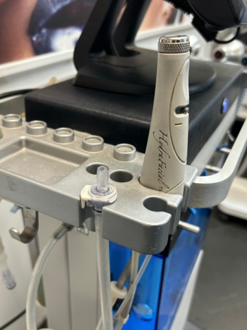 1349728-15 HydraFacial-system med tillbehör - Edge Systems HydraFacial