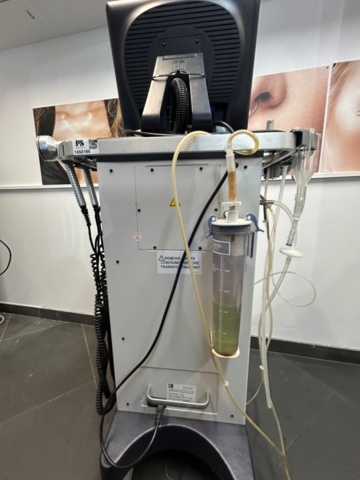 1349728-16 HydraFacial-system med tillbehör - Edge Systems HydraFacial