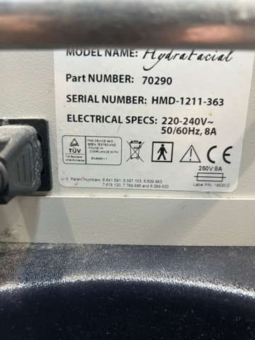 1349728-19 HydraFacial-system med tillbehör - Edge Systems HydraFacial