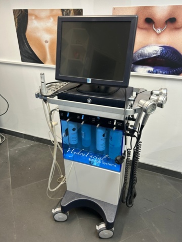 1349728-2 HydraFacial-system med tillbehör - Edge Systems HydraFacial