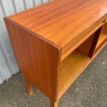 1482436-7 Sideboard
