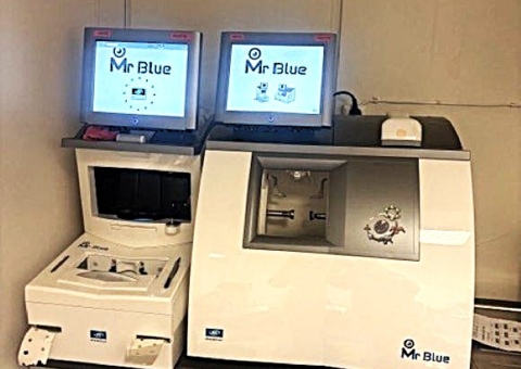 Image representing the auction - Divestment from optical company