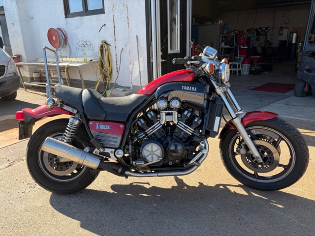 1510258-3 Motorcykel - Yamaha VMX 1200 2EN -1986