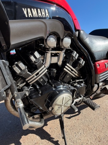 1510258-21 Motorcykel - Yamaha VMX 1200 2EN -1986