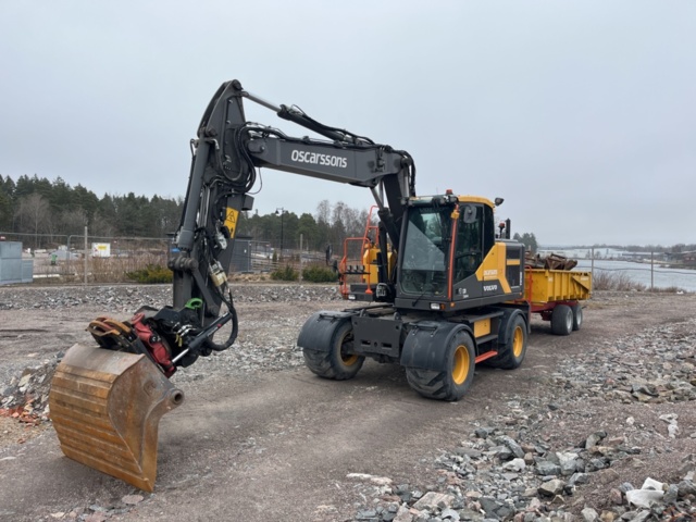1277286-1 Hjulgrävare med vagn, tiltrotator och redskap - Volvo EW160E -2020