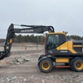 1277286-14 Hjulgrävare med vagn, tiltrotator och redskap - Volvo EW160E -2020