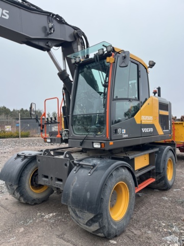 1277286-15 Hjulgrävare med vagn, tiltrotator och redskap - Volvo EW160E -2020